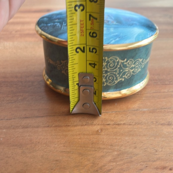 Ardleigh Elliott Ceramic Music Box Moonlight Lane from 1999 - Picture 5 of 7